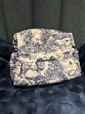 Ellandemm toile toiletry pouch